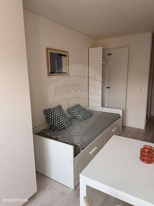 Apartamento T0 para arrendamento - Grande imagem: 5/14