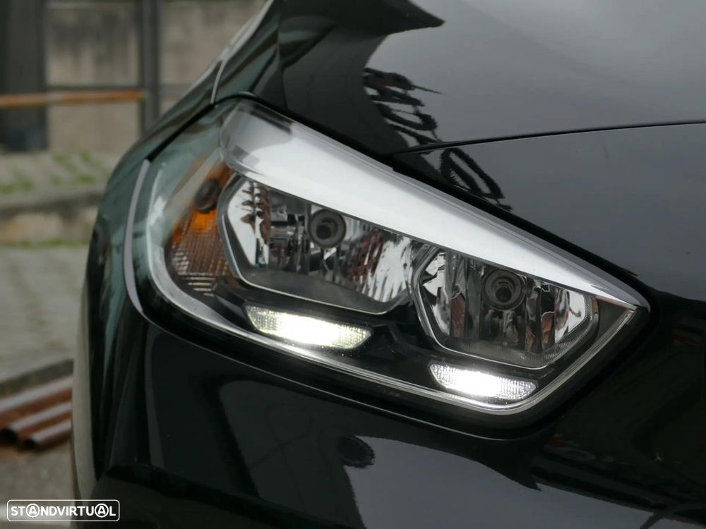 BMW 116 d Corporate Edition - 10