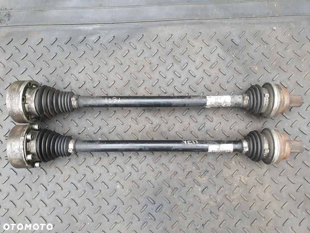 SKODA YETI AUDI A1 TT VW PASSAT B6 PÓŁOŚ PRAWA TYLNA PRAWY TYŁ 3C0501204F ORYGINAŁ NISKI PRZEBIEG POSIADAM 2SZT - 1