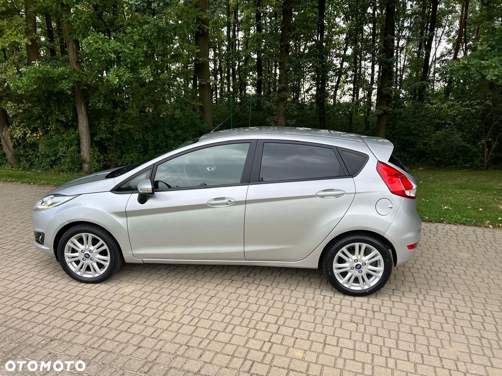 Ford Fiesta - 8