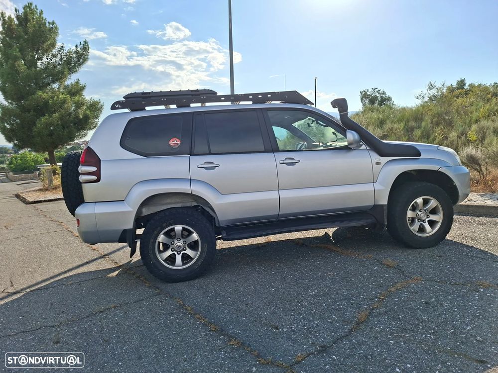 Toyota Land Cruiser Prado - 6