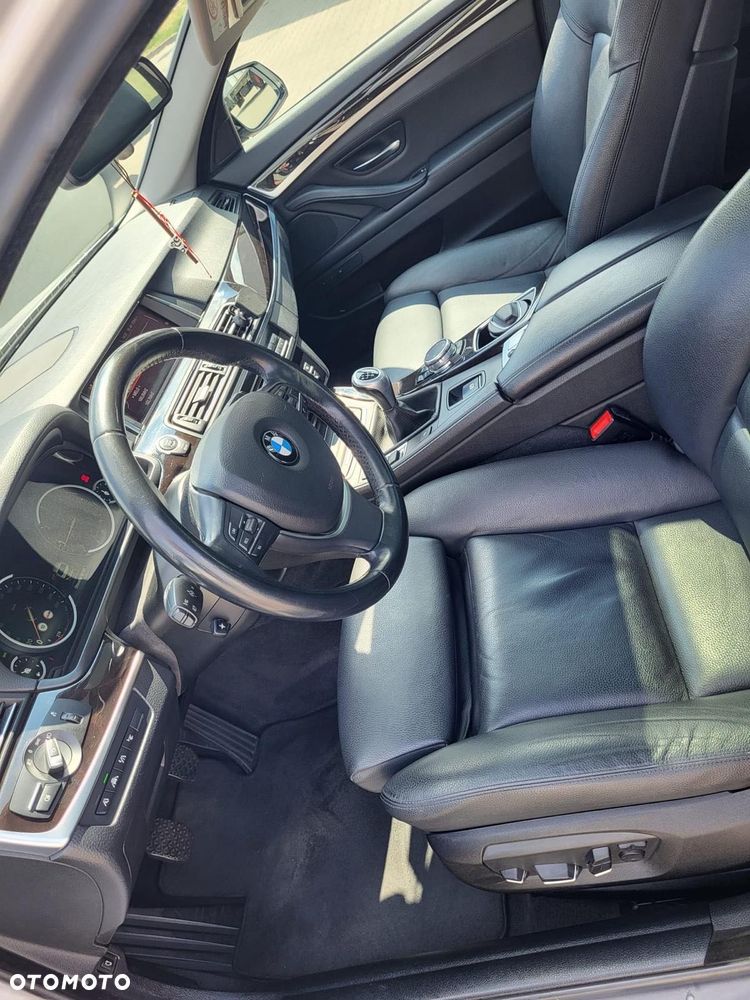 BMW Seria 5 - 8