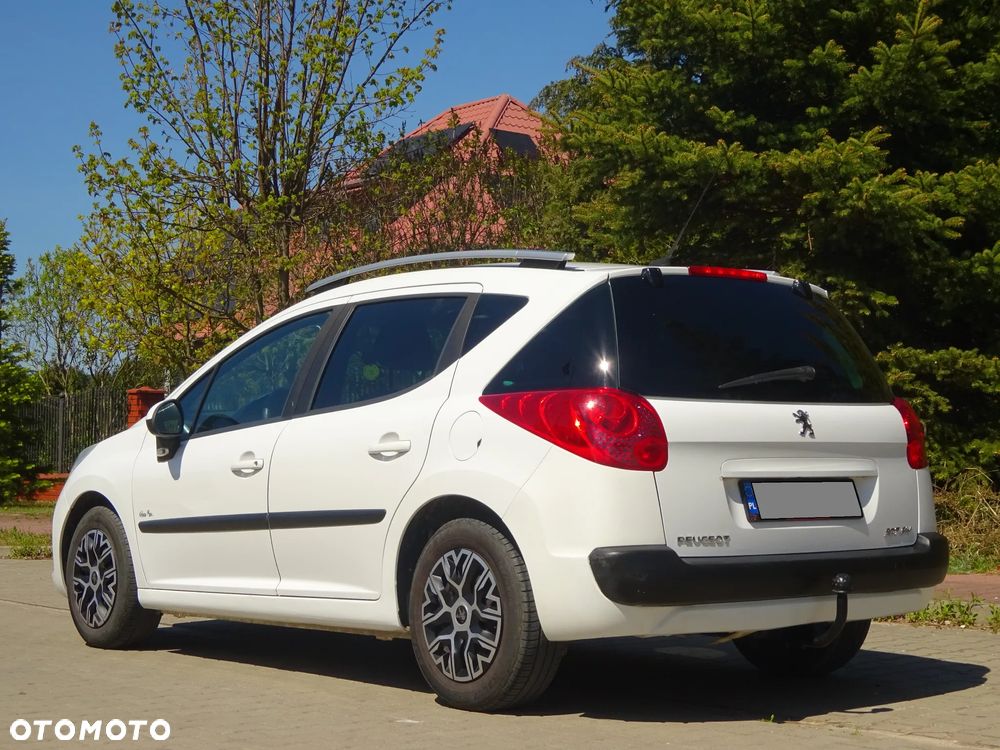 Peugeot 207 - 2