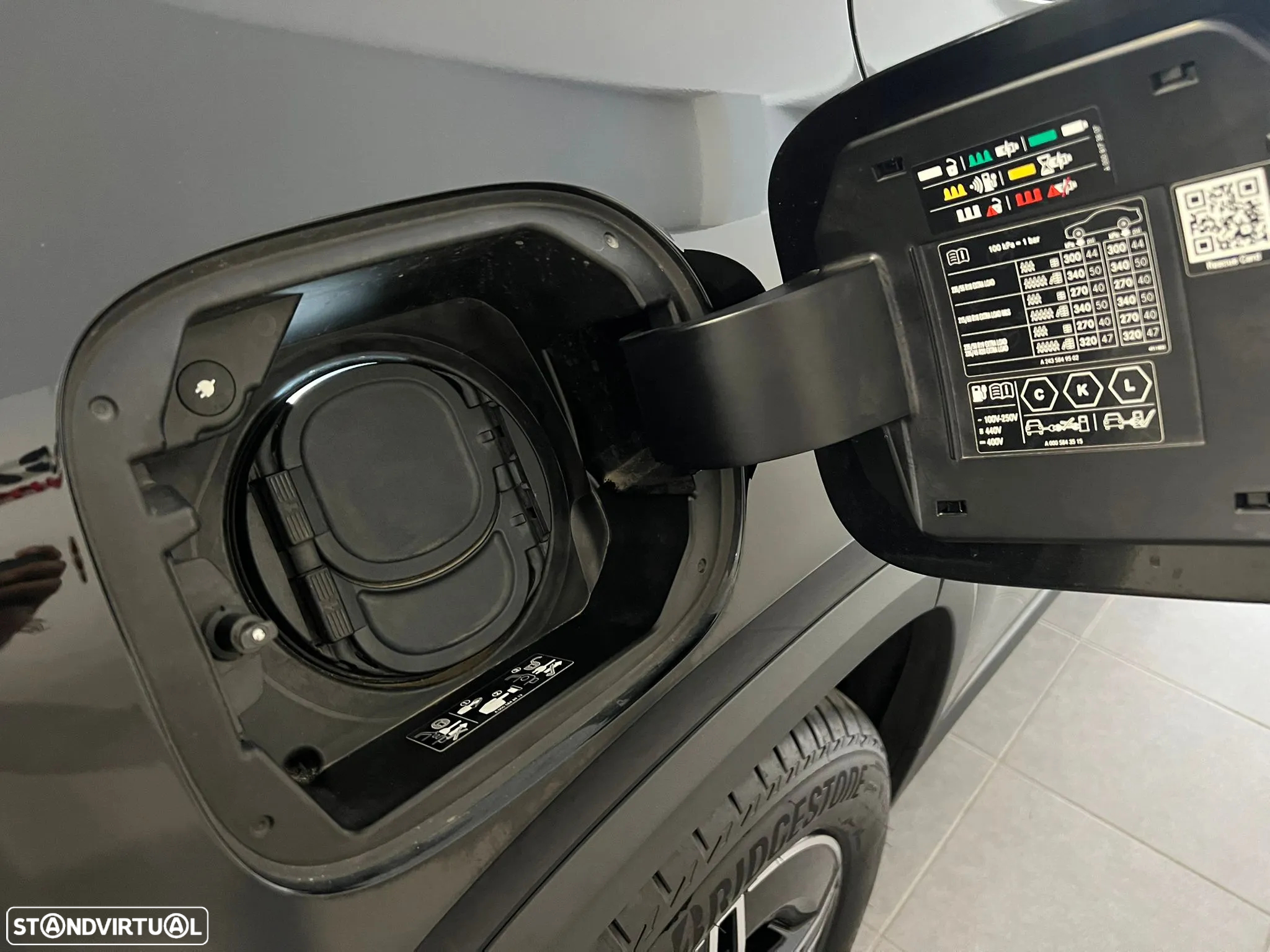 Mercedes-Benz EQA 250 AMG Line - 20