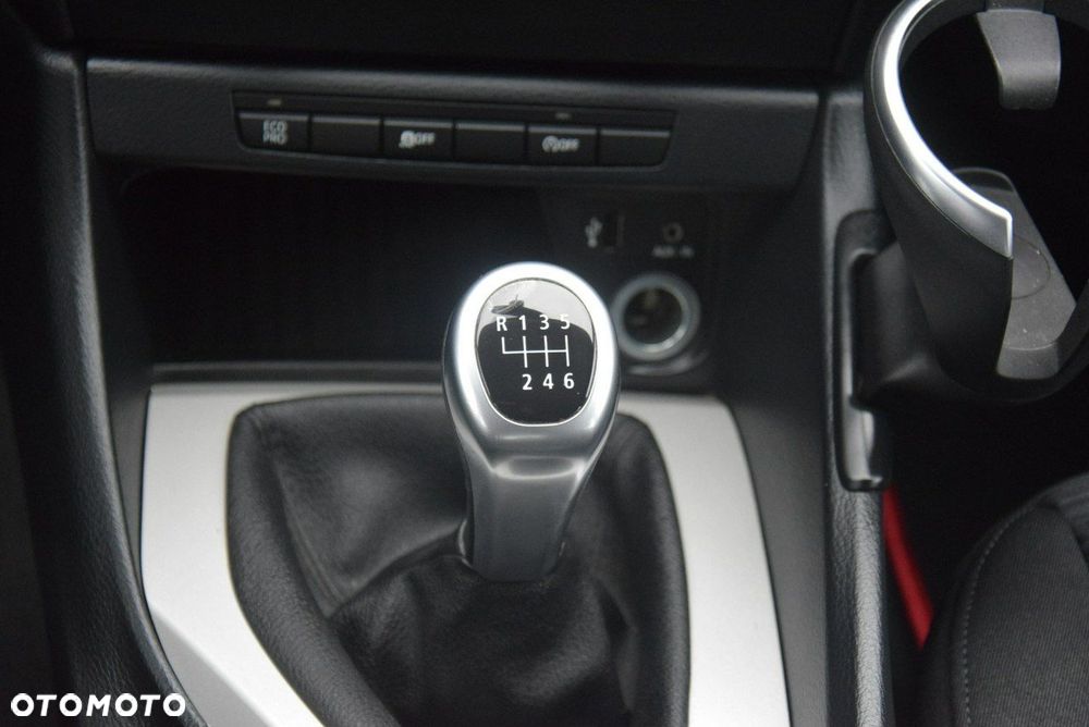BMW X1 sDrive18d - 19