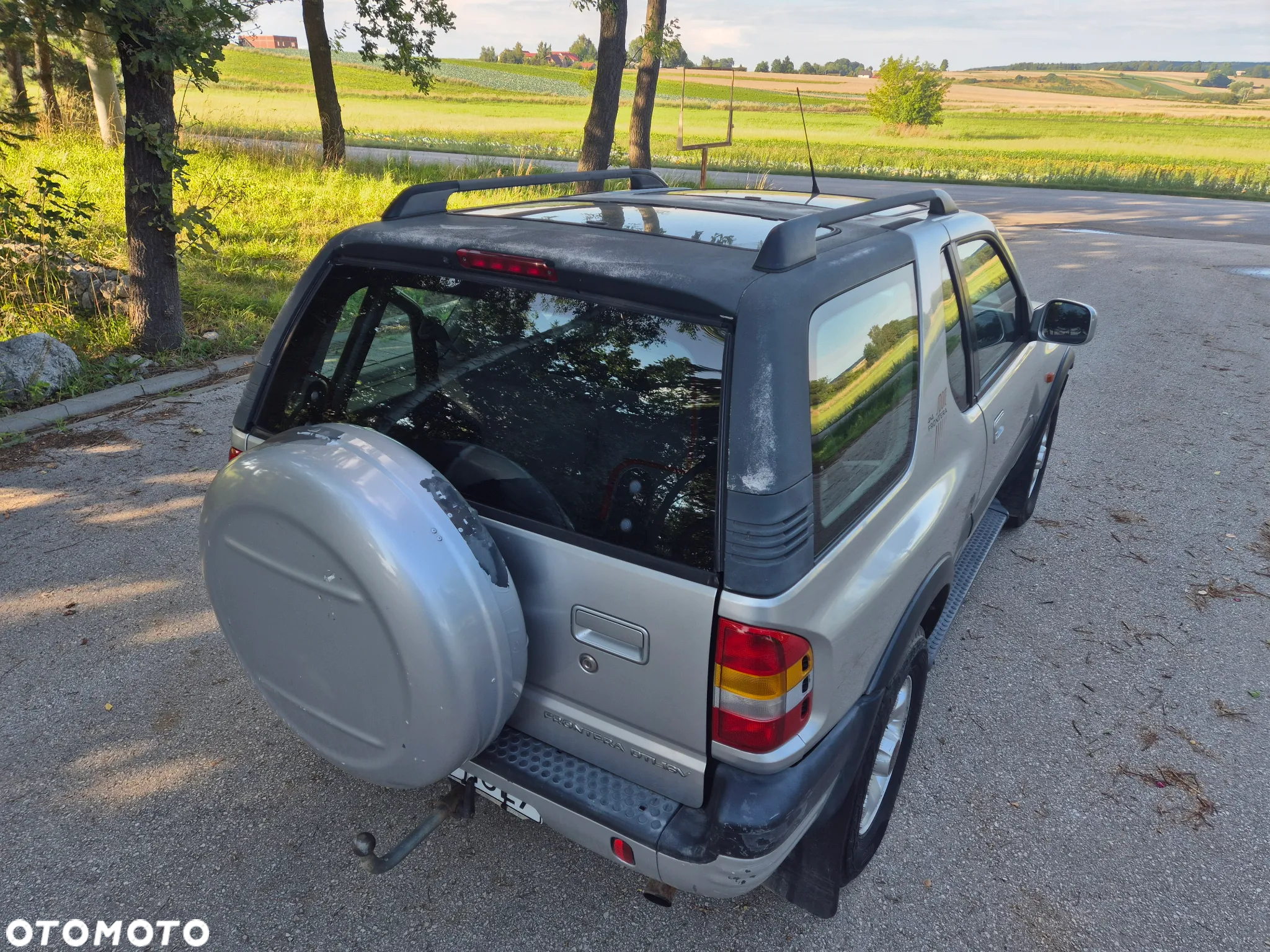 Opel Frontera - 16