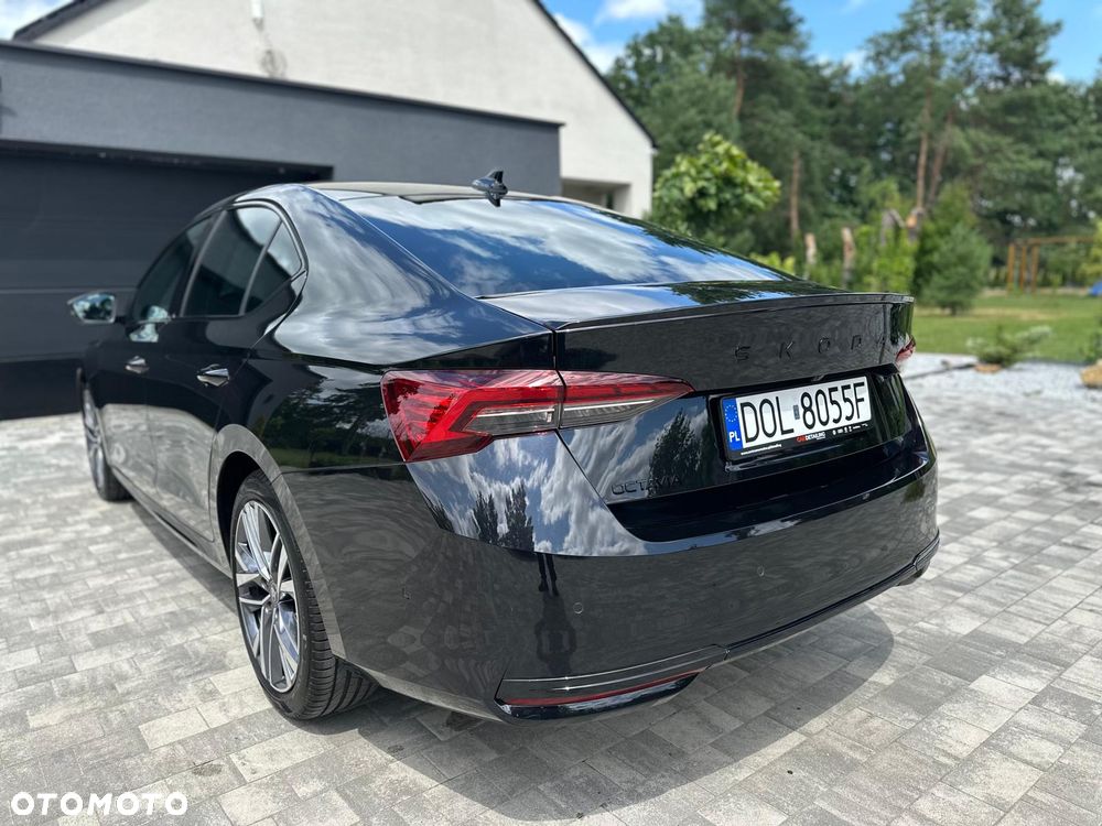 Skoda Octavia 2.0 TDI Sportline DSG - 9