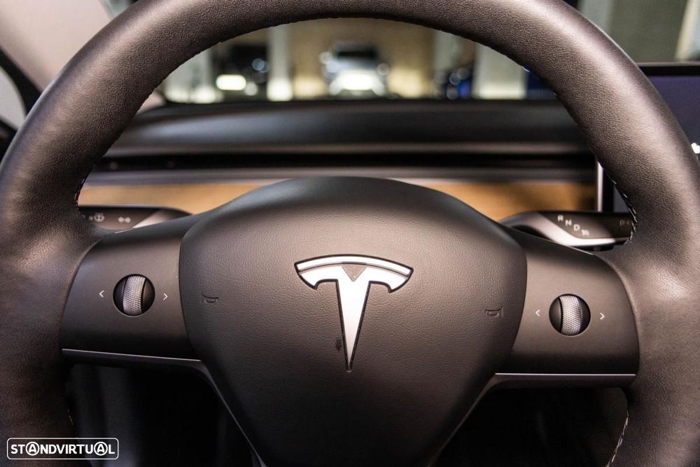 Tesla Model 3 Long Range AWD Dual Motor - 26