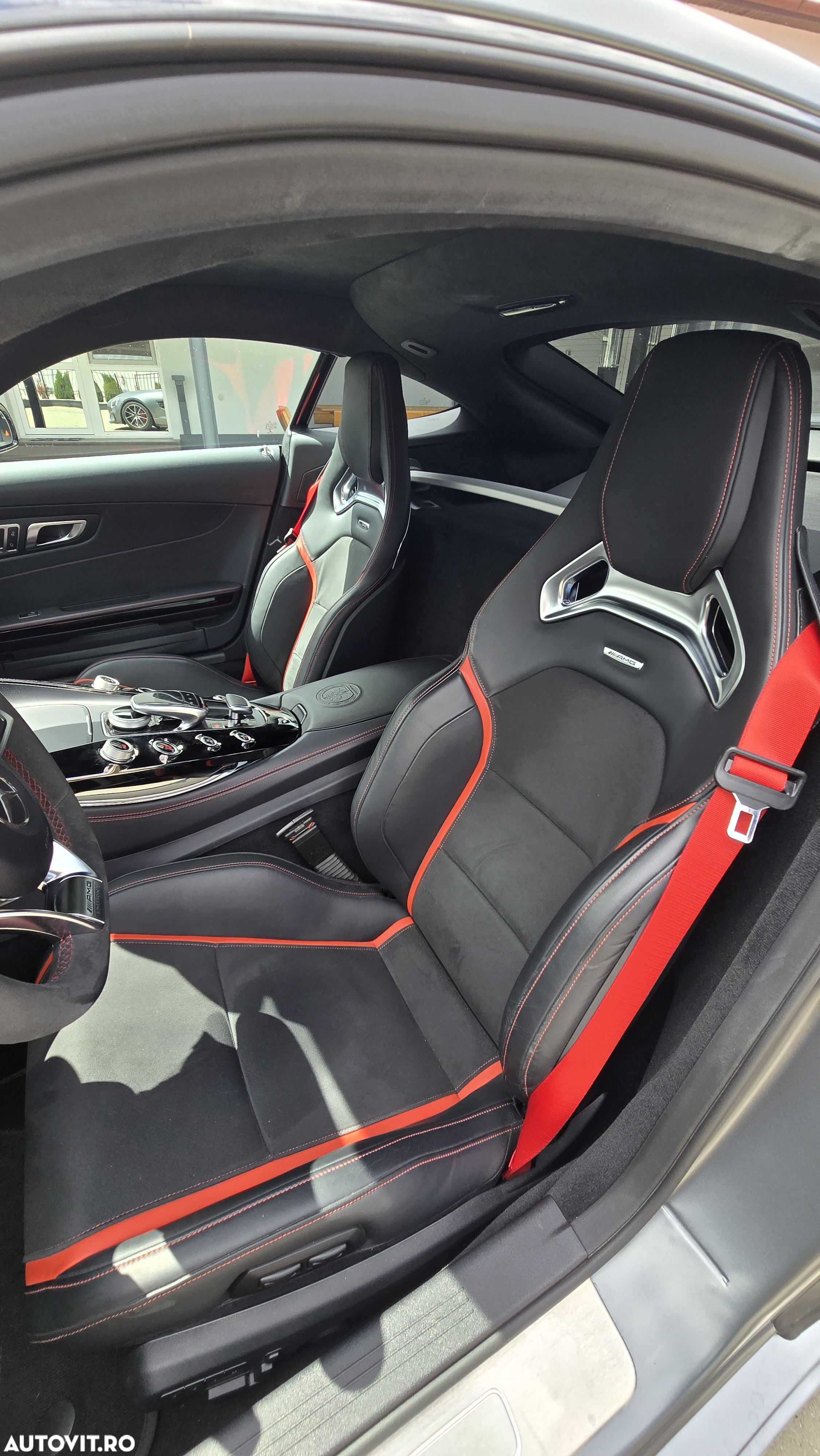 Mercedes-Benz AMG GT-S Standard - 8