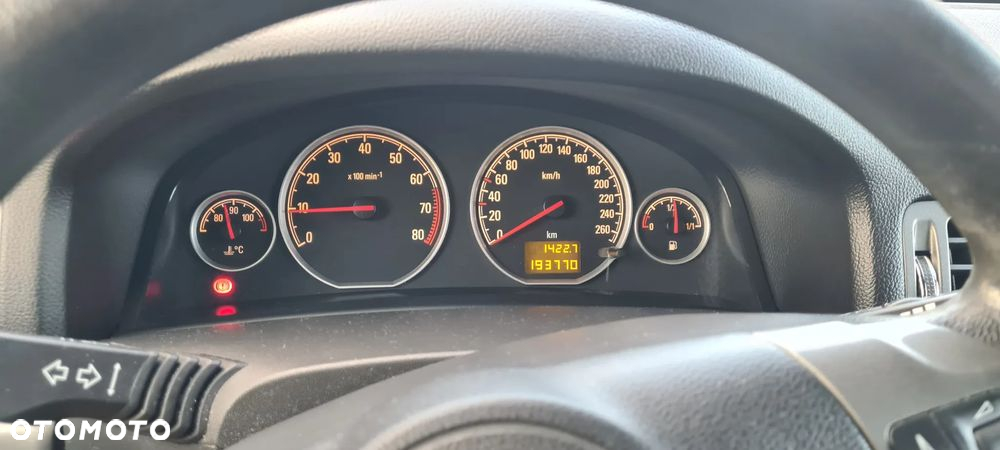 Opel Vectra 1.8 Elegance - 18