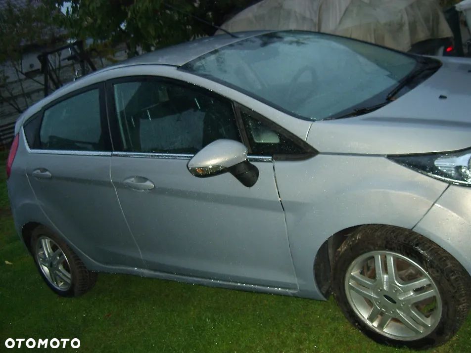 Ford Fiesta - 4