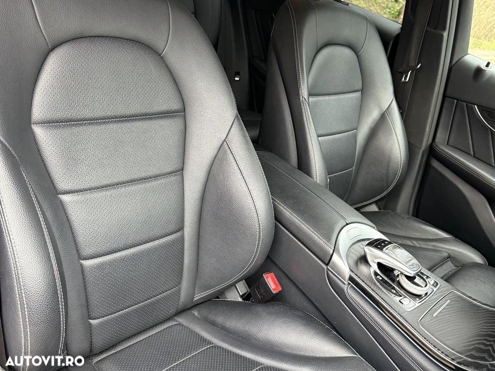 Mercedes-Benz GLC Coupe 250 d 4Matic 9G-TRONIC AMG Line - 22