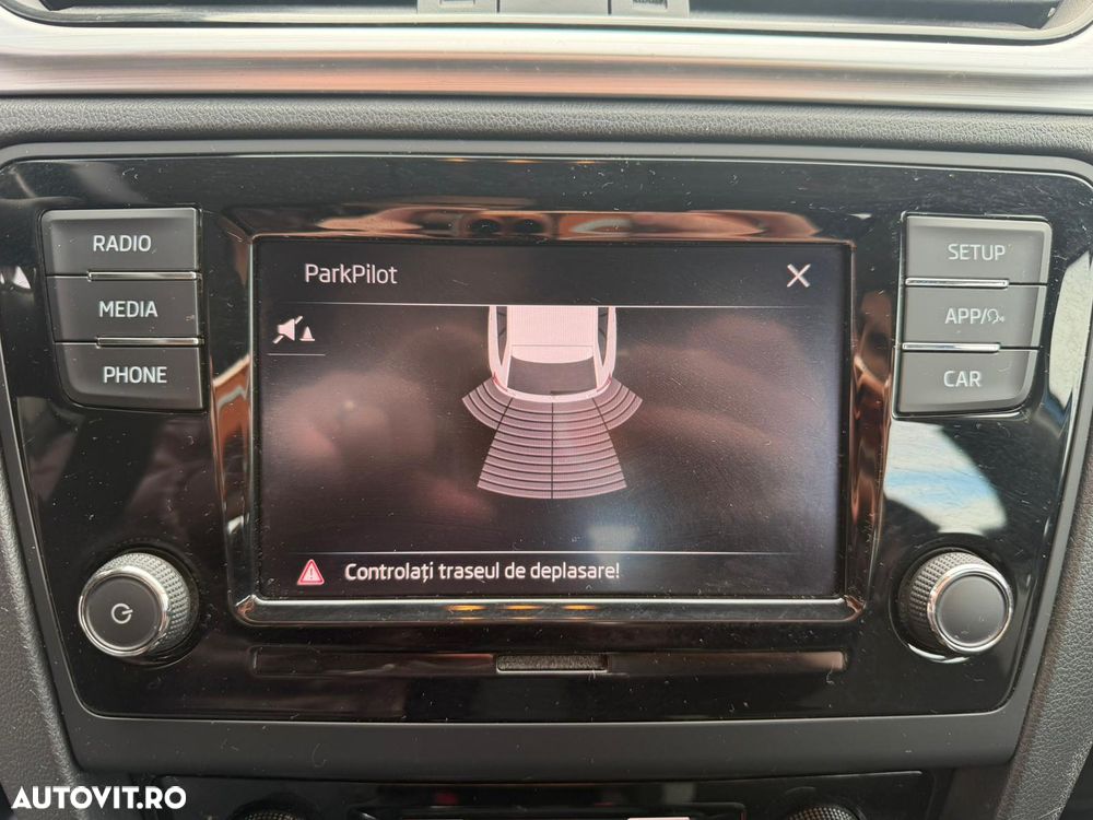 Skoda RAPID 1.0 TSI Style - 19