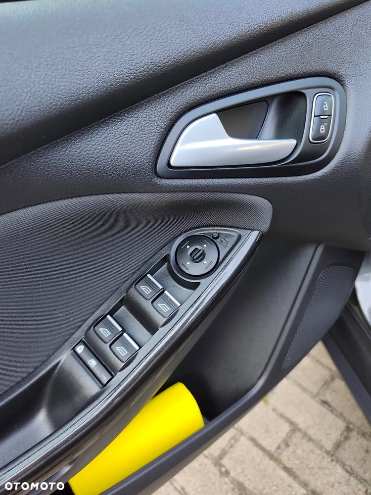 Ford Focus 1.5 TDCi Titanium - 9