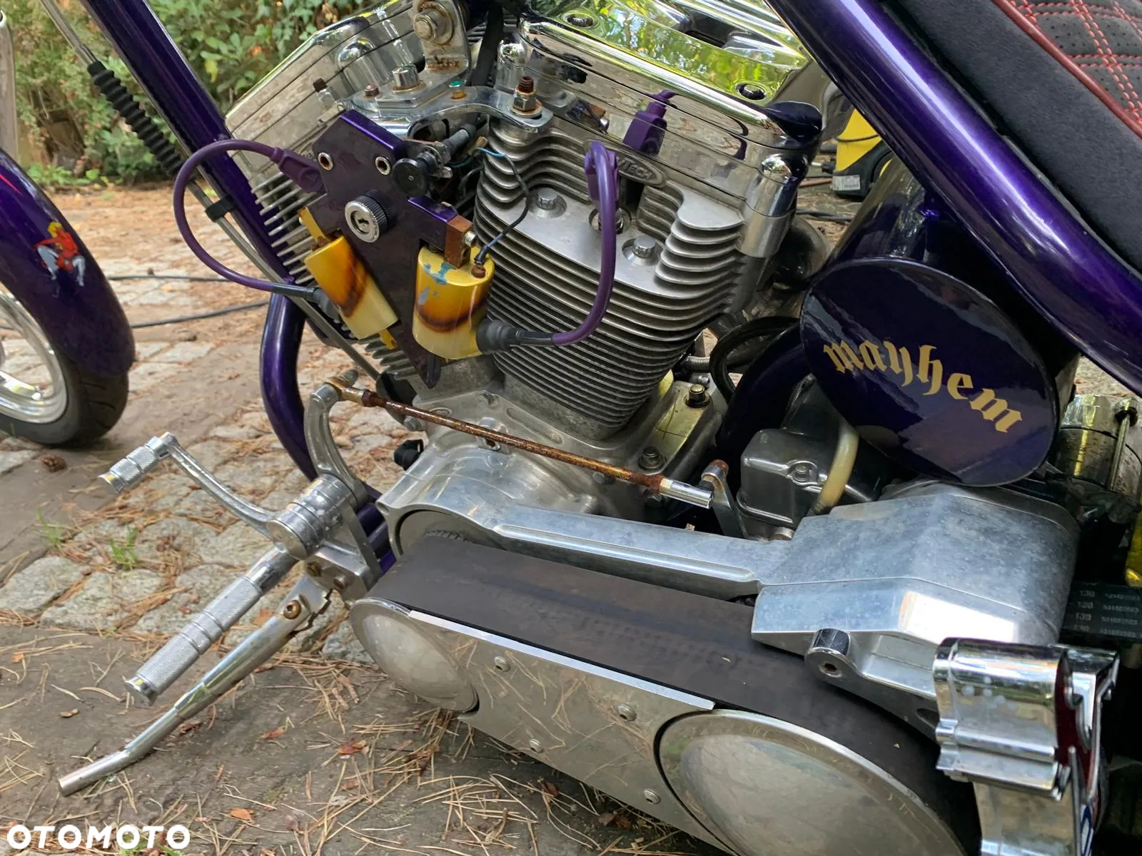 Royal Enfield Continental - 11