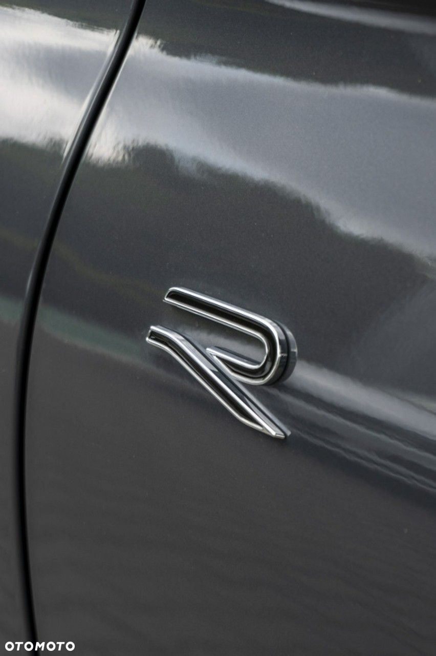 Volkswagen Tiguan - 11