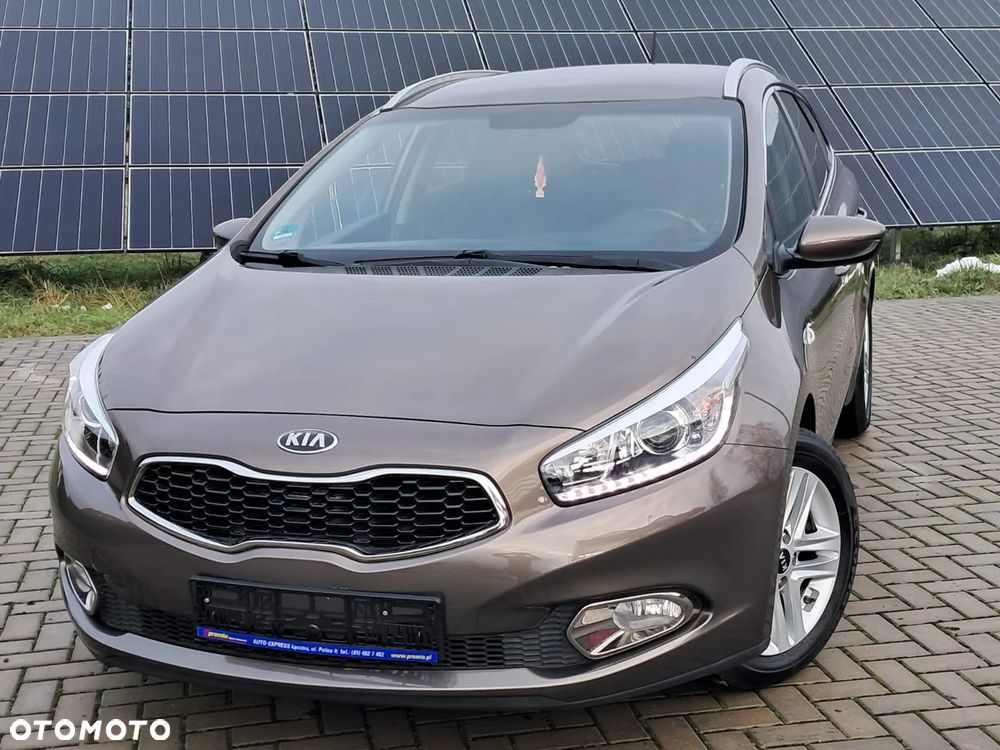Kia Ceed 1.6 GDI Dream-Team Edition - 5