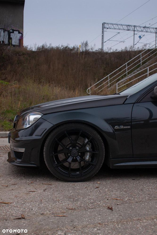 Mercedes-Benz Klasa C 63 AMG AMG SPEEDSHIFT MCT - 6