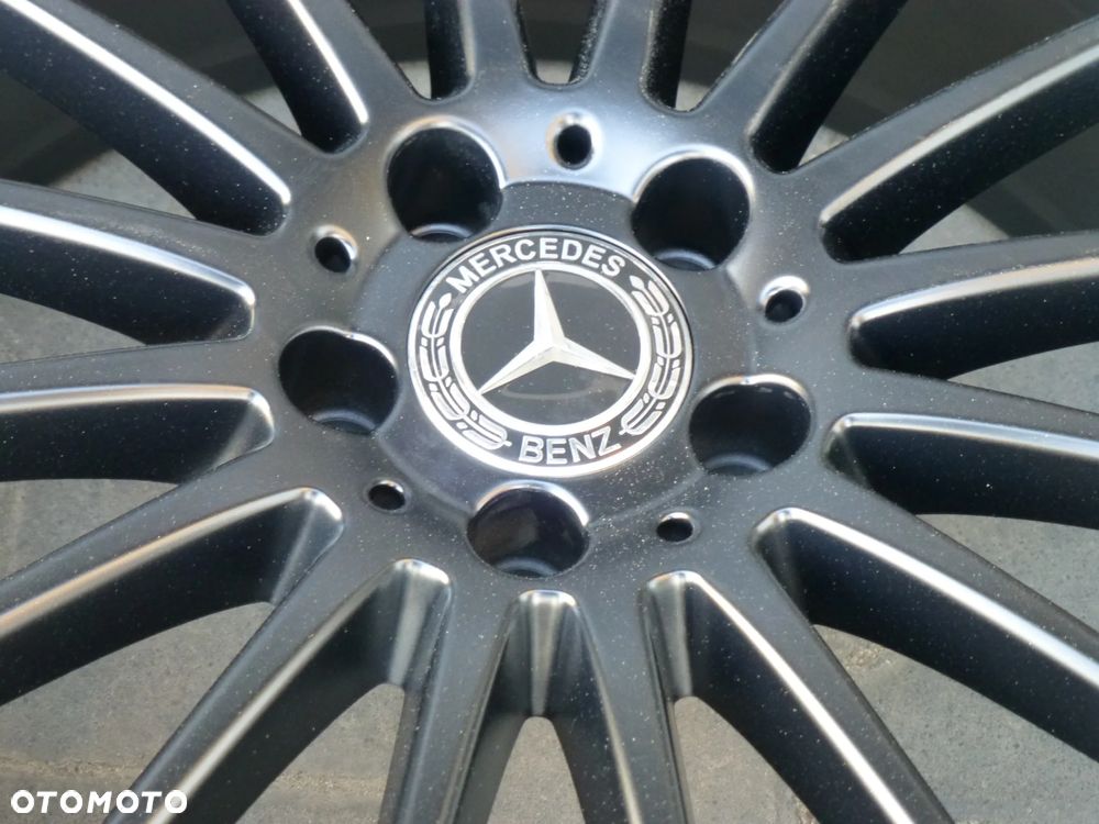Oryginalne Felgi Mercedes V-klasa Vito A45 CLA A1764010502 8x19et48 - 3