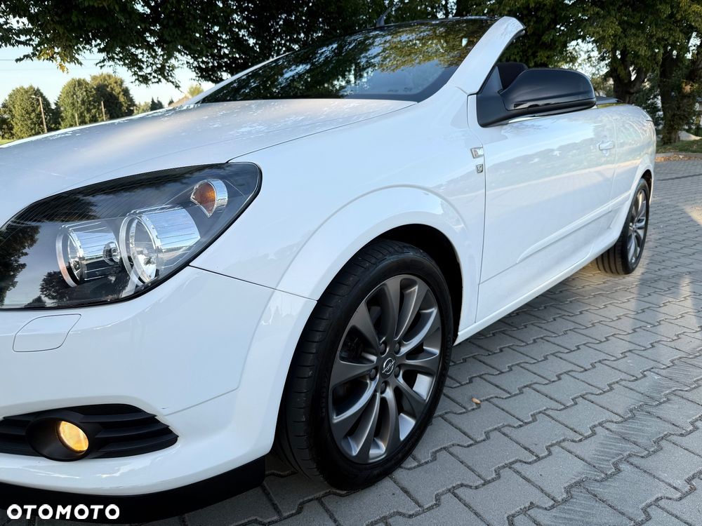 Opel Astra - 24