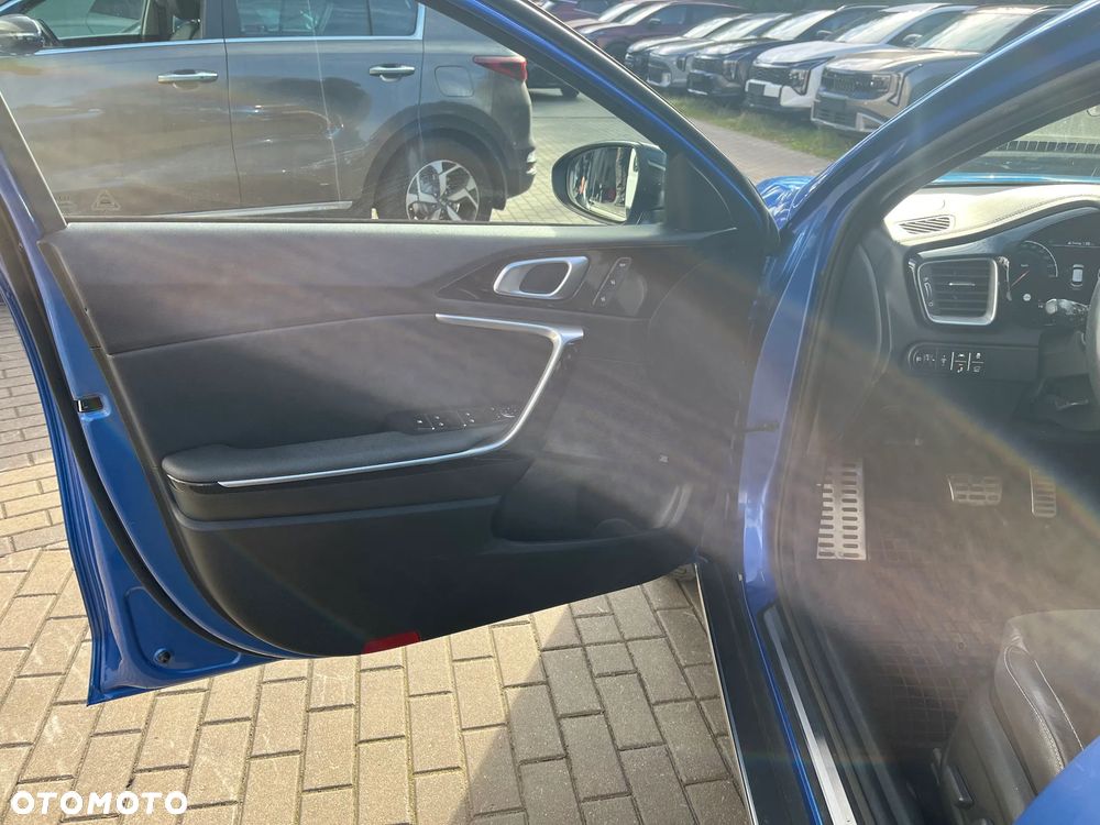 Kia XCeed 1.5 T-GDI Prestige Line DCT - 10