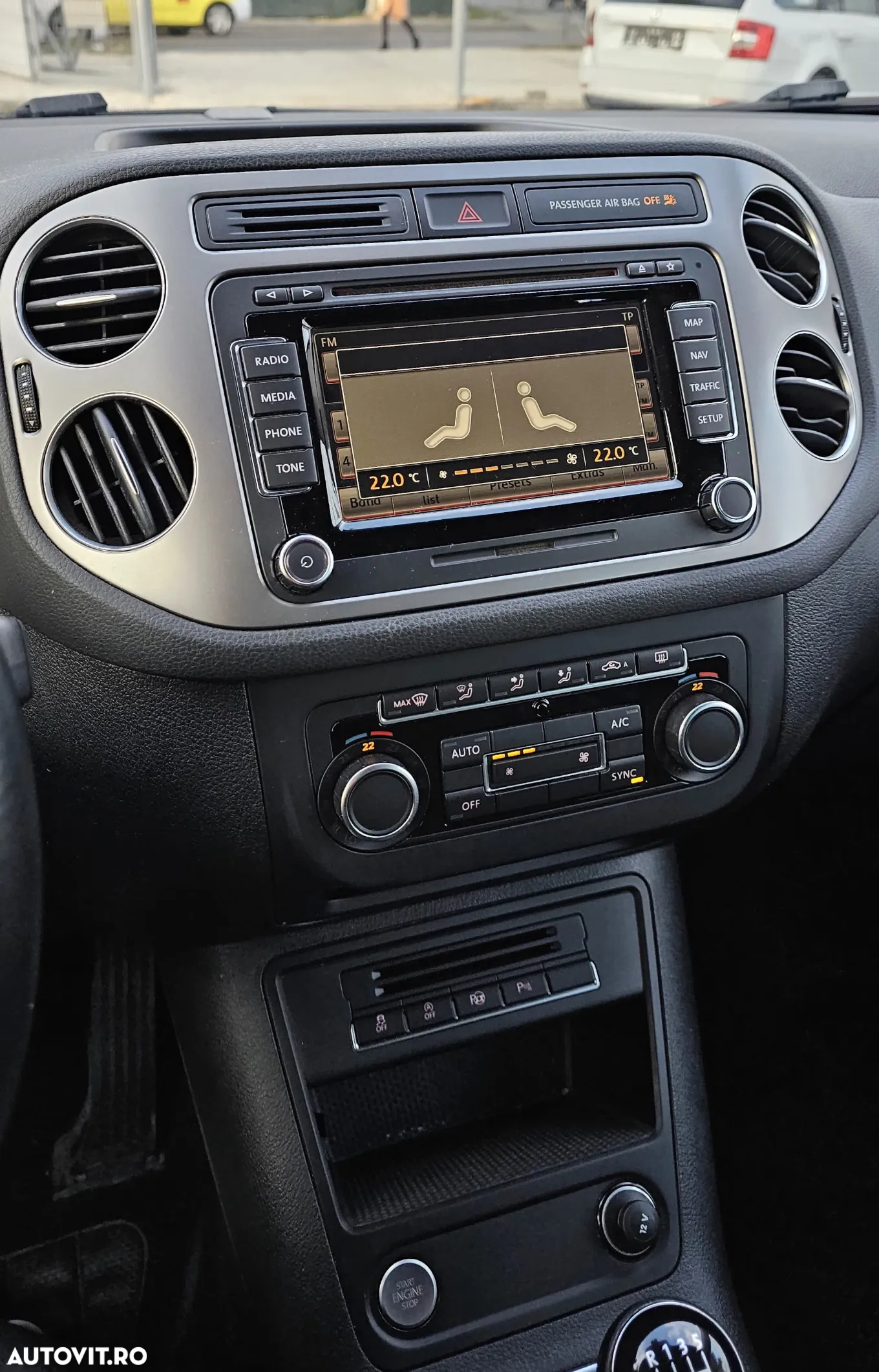 Volkswagen Tiguan - 9