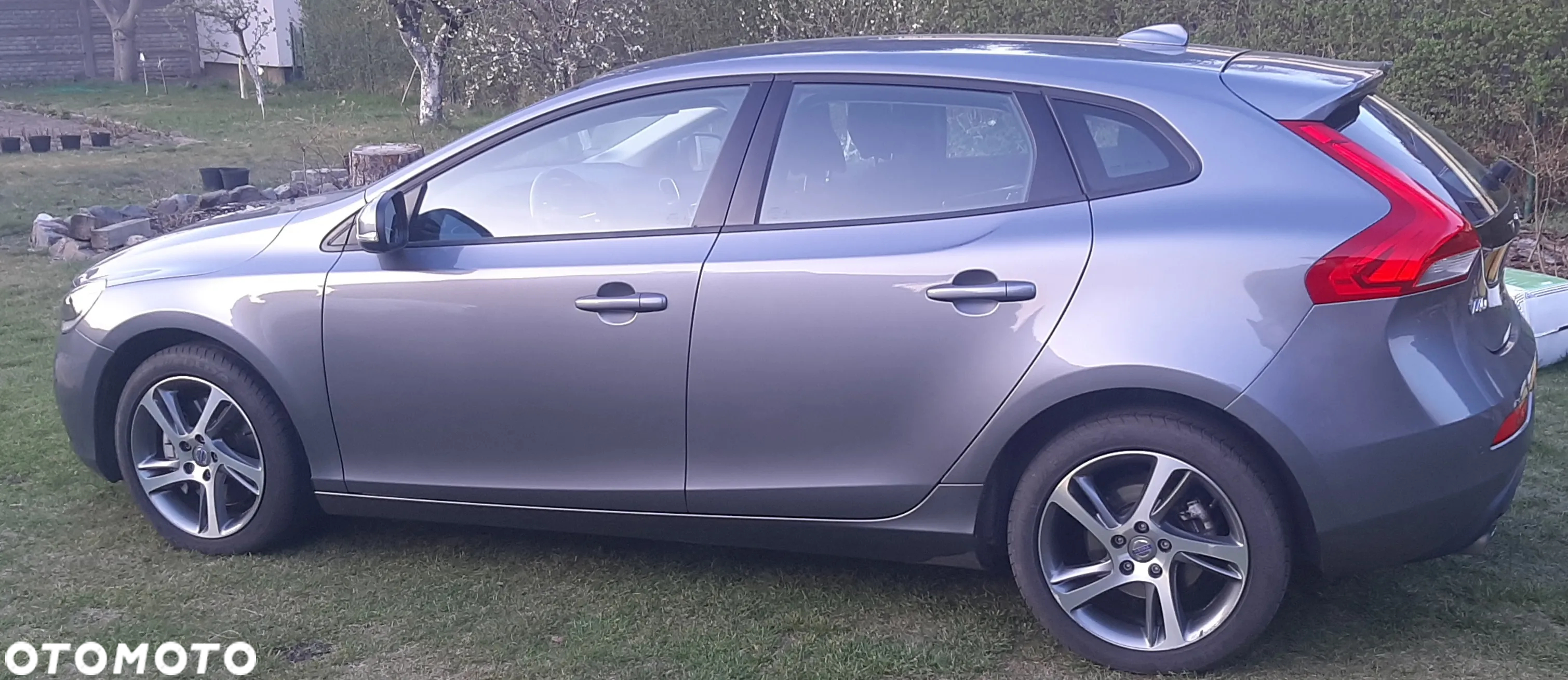 Volvo V40 D3 Drive-E Momentum - 3