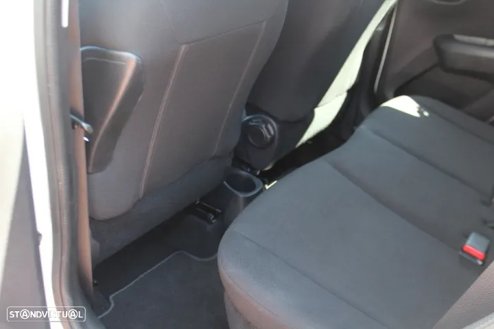 Toyota Aygo 1.0 - 41