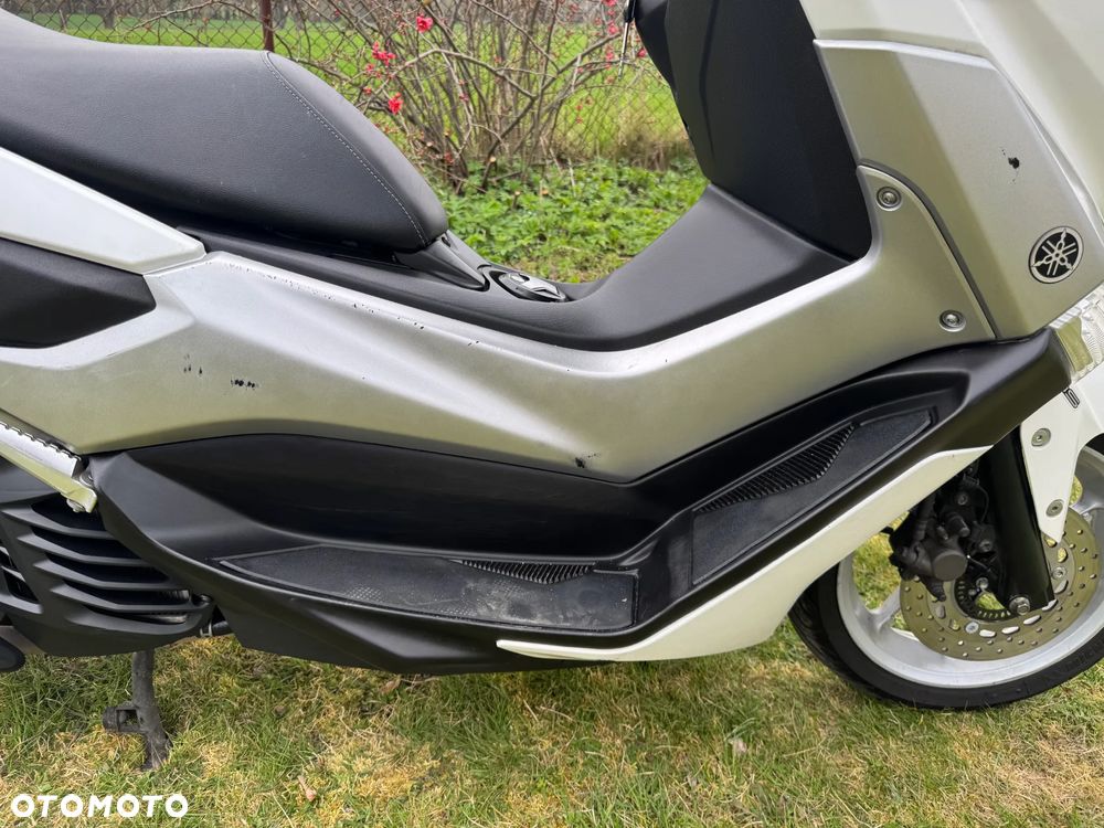 Yamaha NMAX - 30