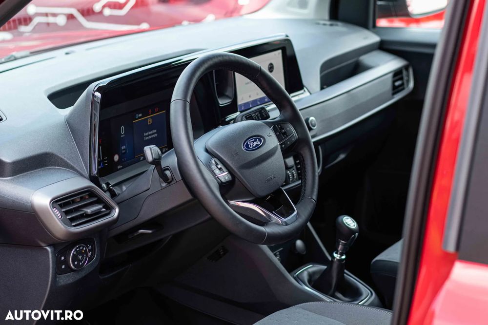 Ford Tourneo Courier 1.0 EcoBoost Titanium - 14