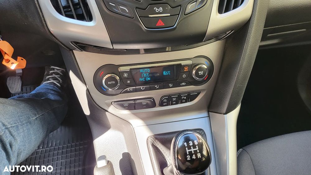 Ford Focus 1.0 EcoBoost Start-Stopp-System TREND - 26