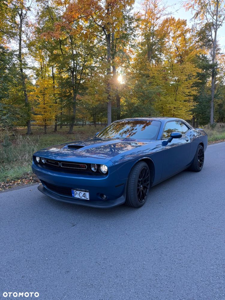 Dodge Challenger 2022 photo 2