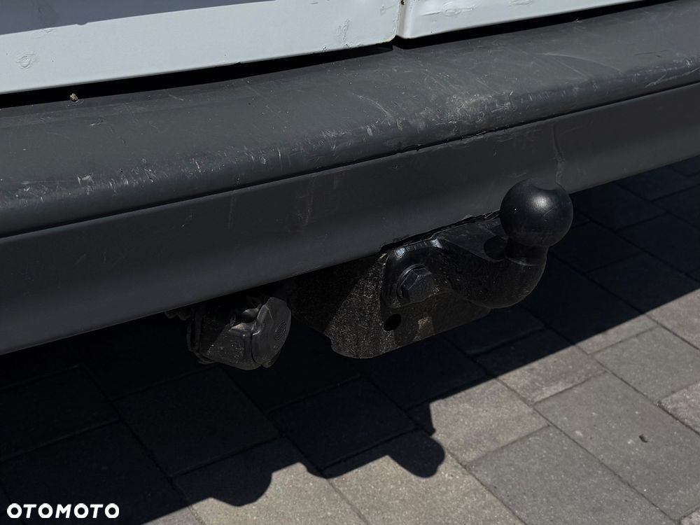 Opel Vivaro - 28