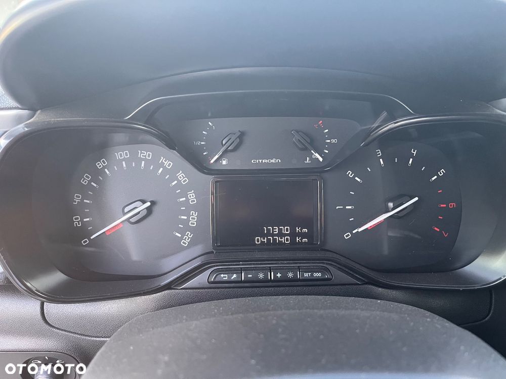 Citroën C3 1.2 PureTech Shine - 27