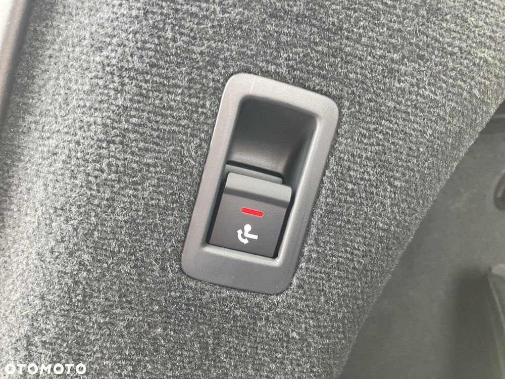 Audi A6 Allroad - 22