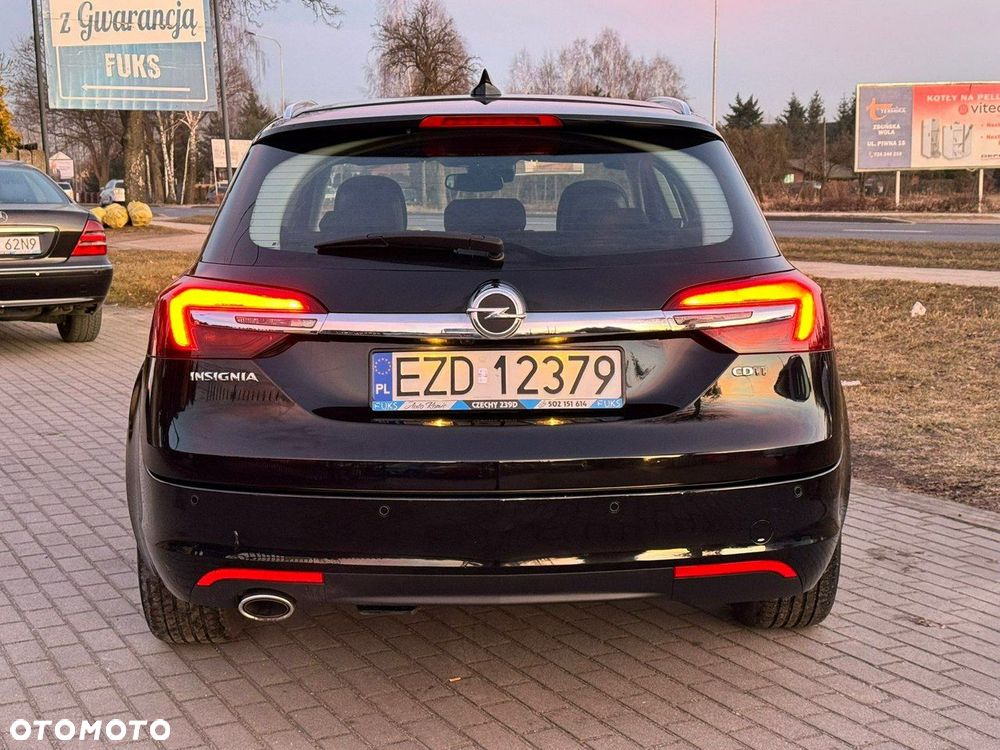 Opel Insignia - 12