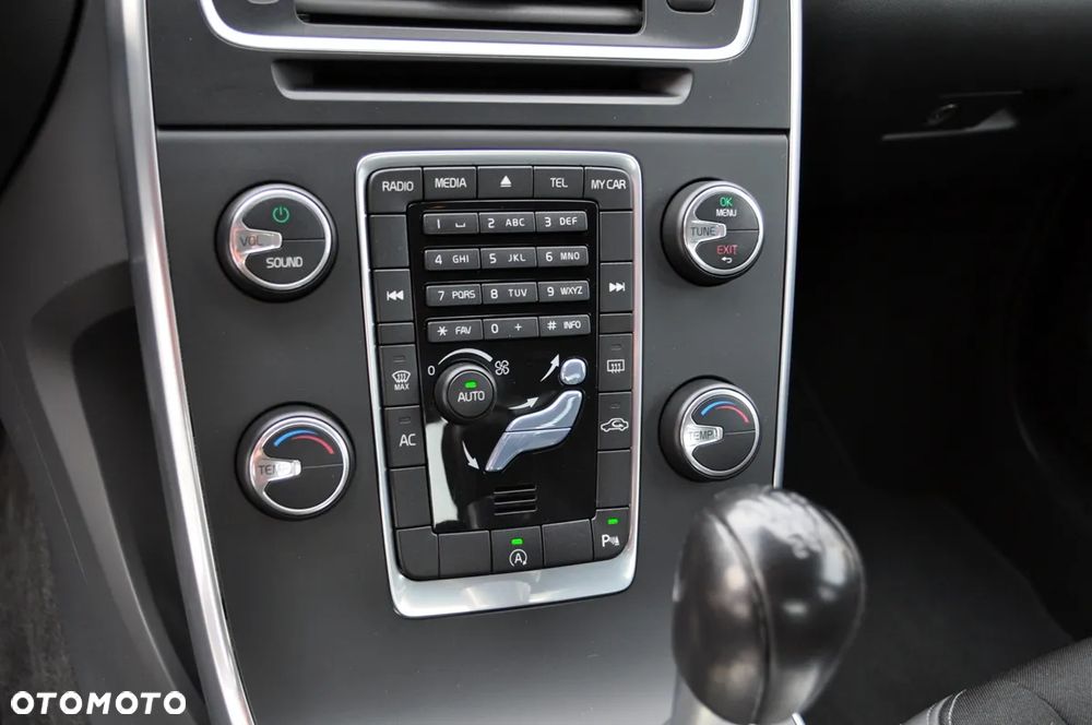 Volvo S60 T3 Kinetic - 20