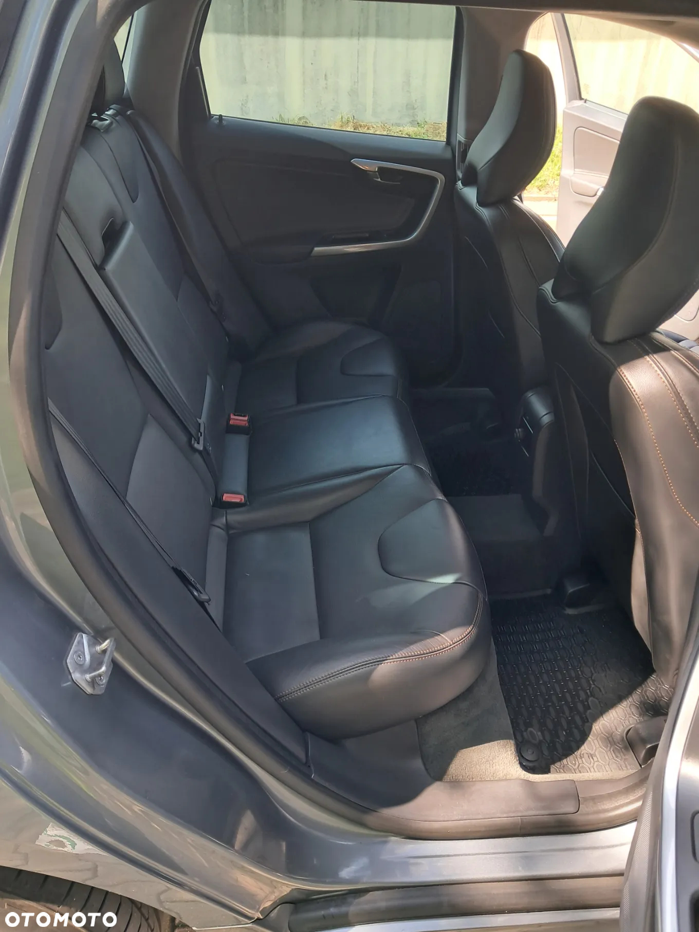 Volvo XC 60 D3 Inscription - 15