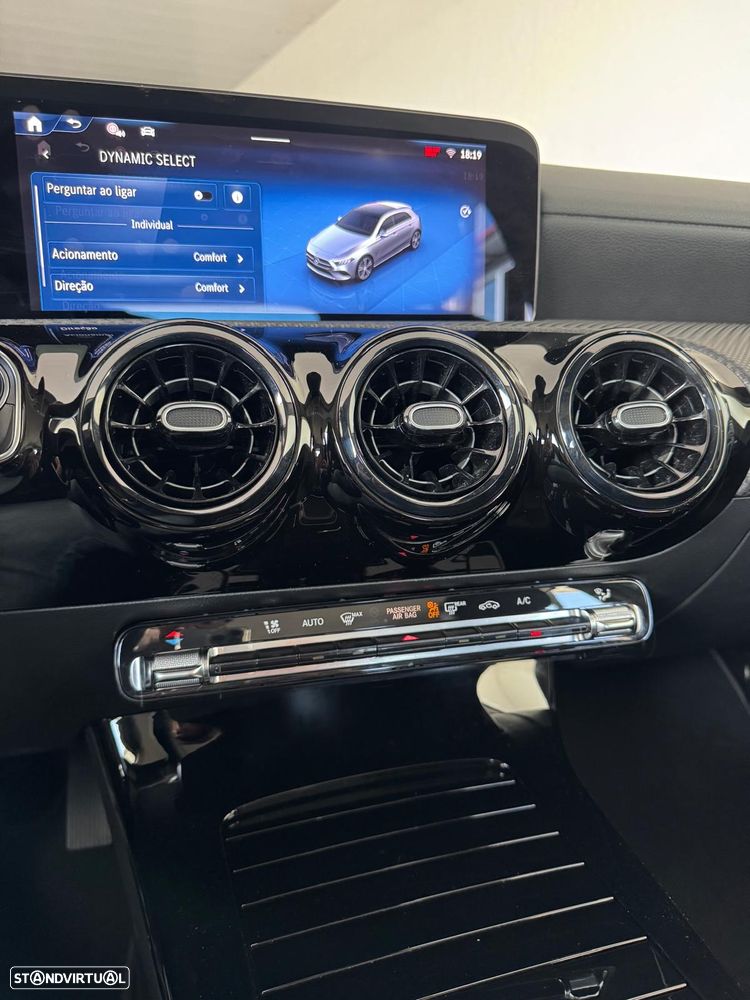 Mercedes-Benz A 200 Standard - 11