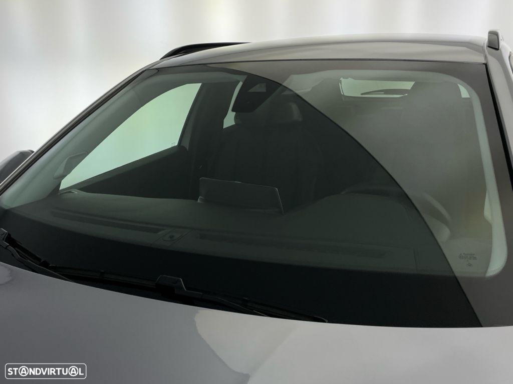 Peugeot 2008 1.2 PureTech Allure - 21