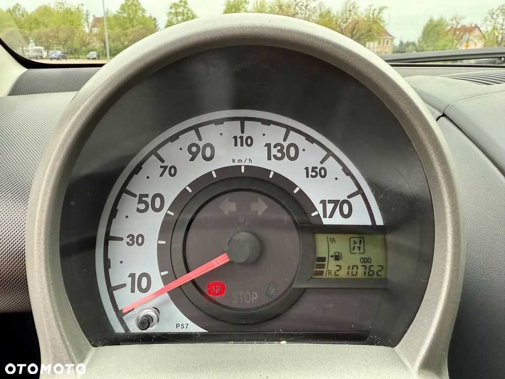 Toyota Aygo 1.0 VVT-i Luna MM A/C - 23