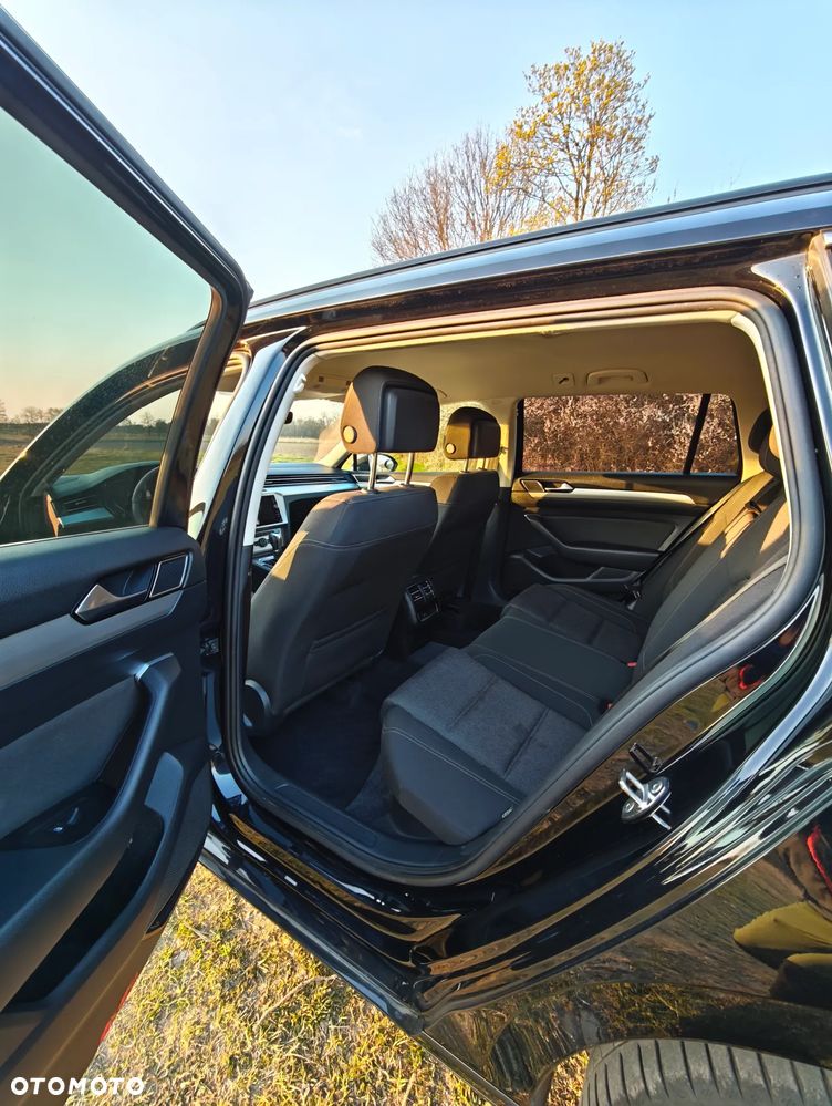 Volkswagen Passat 1.8 TSI BMT Comfortline DSG - 9