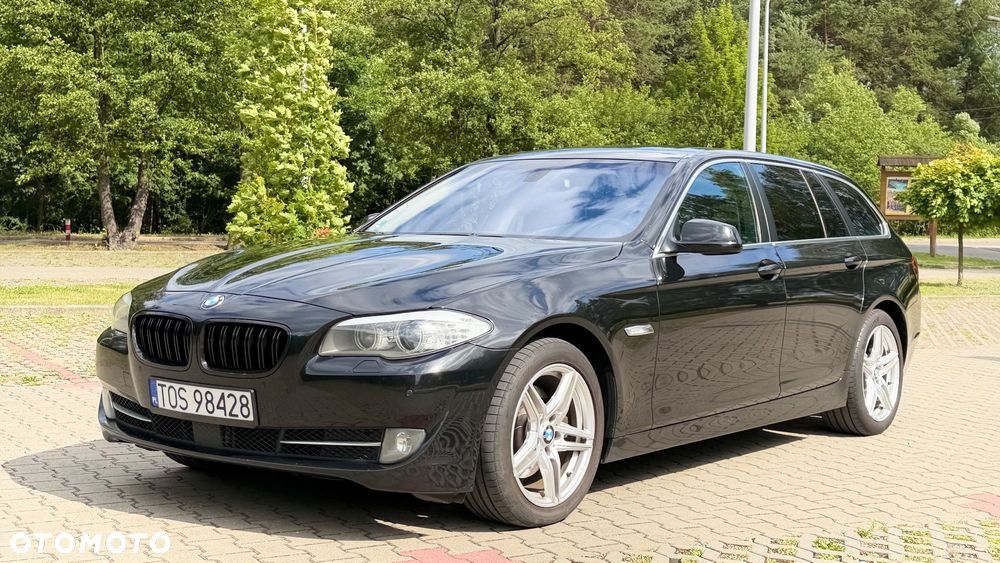 BMW Seria 5 - 32