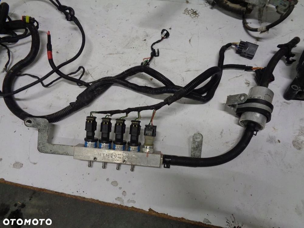 INSTALACJA GAZOWA ORYGINALNA FIESTA MK7 1.4 16V - 5