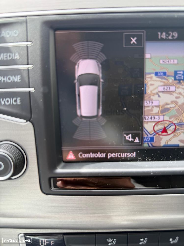 VW Golf 1.6 TDi GPS Edition Frotas - 15