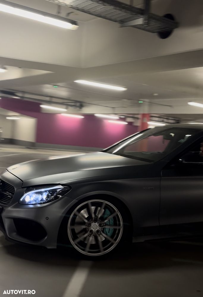 Mercedes-Benz C 43 AMG - 10