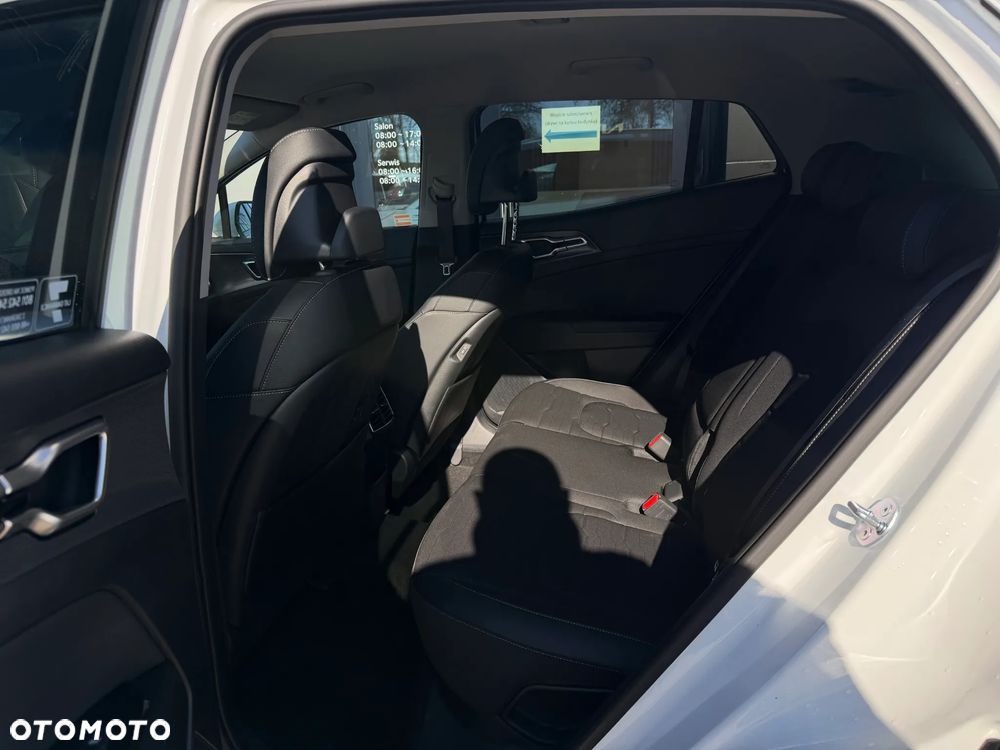 Kia Sportage 1.6 T-GDI Business Line 2WD DCT - 6