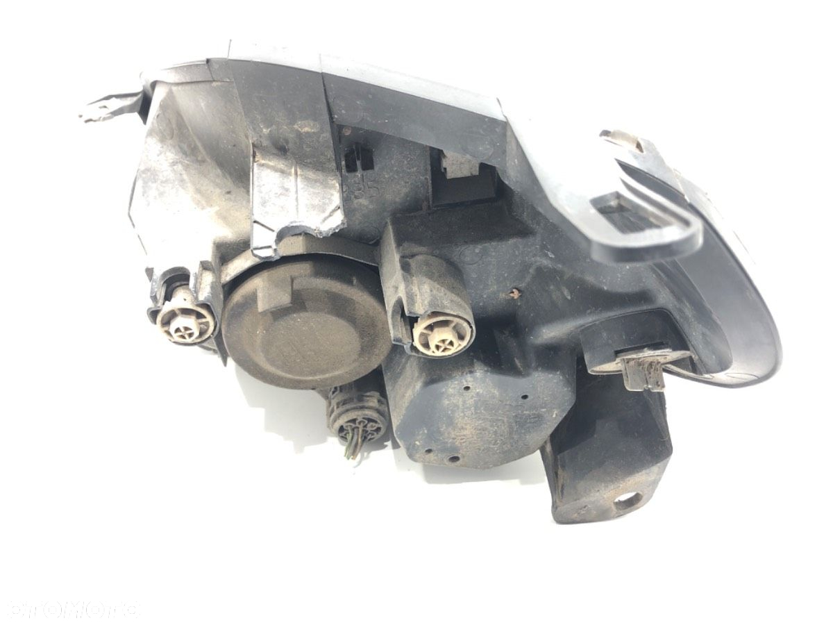 REFLEKTOR PRAWY PRZÓD - 179.00 PLN - FIAT GRANDE PUNTO (199_) 2005 - 2022 1.3 D Multijet - 5