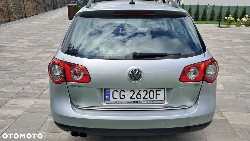 Volkswagen Passat - 9