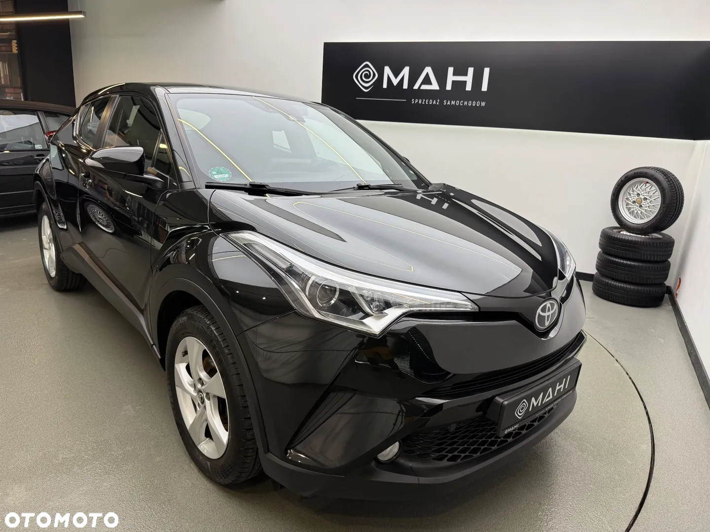Toyota C-HR 1.2 Turbo Flow - 2